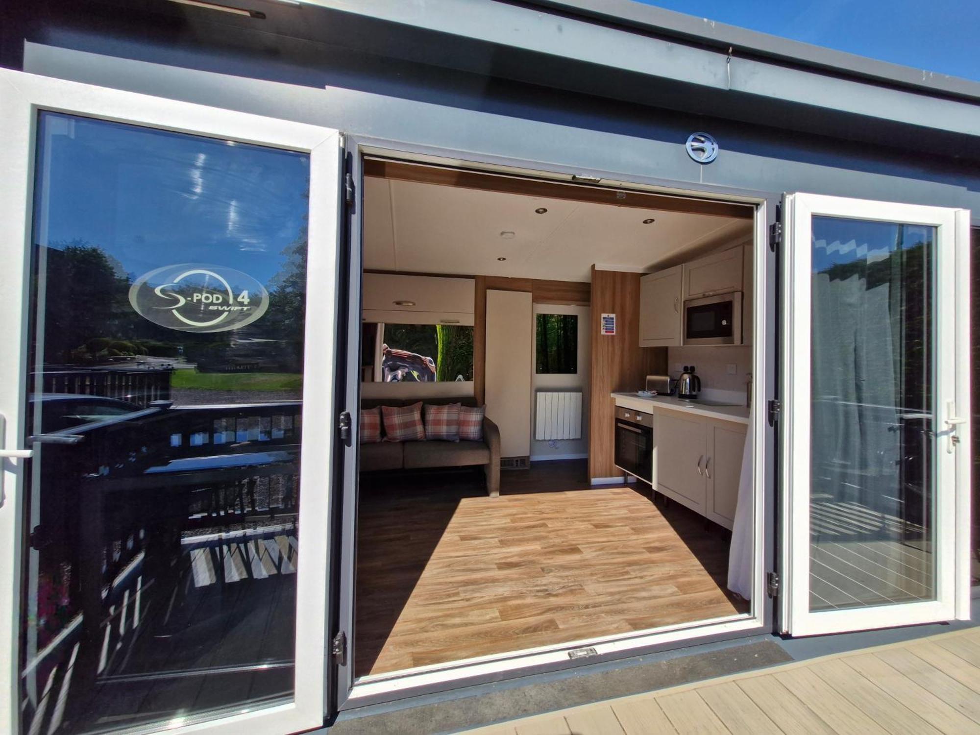 Lomond Woods Holiday Park Balloch Rom bilde
